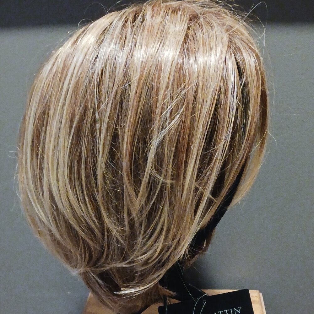 Stylish Blonde Hair Wig